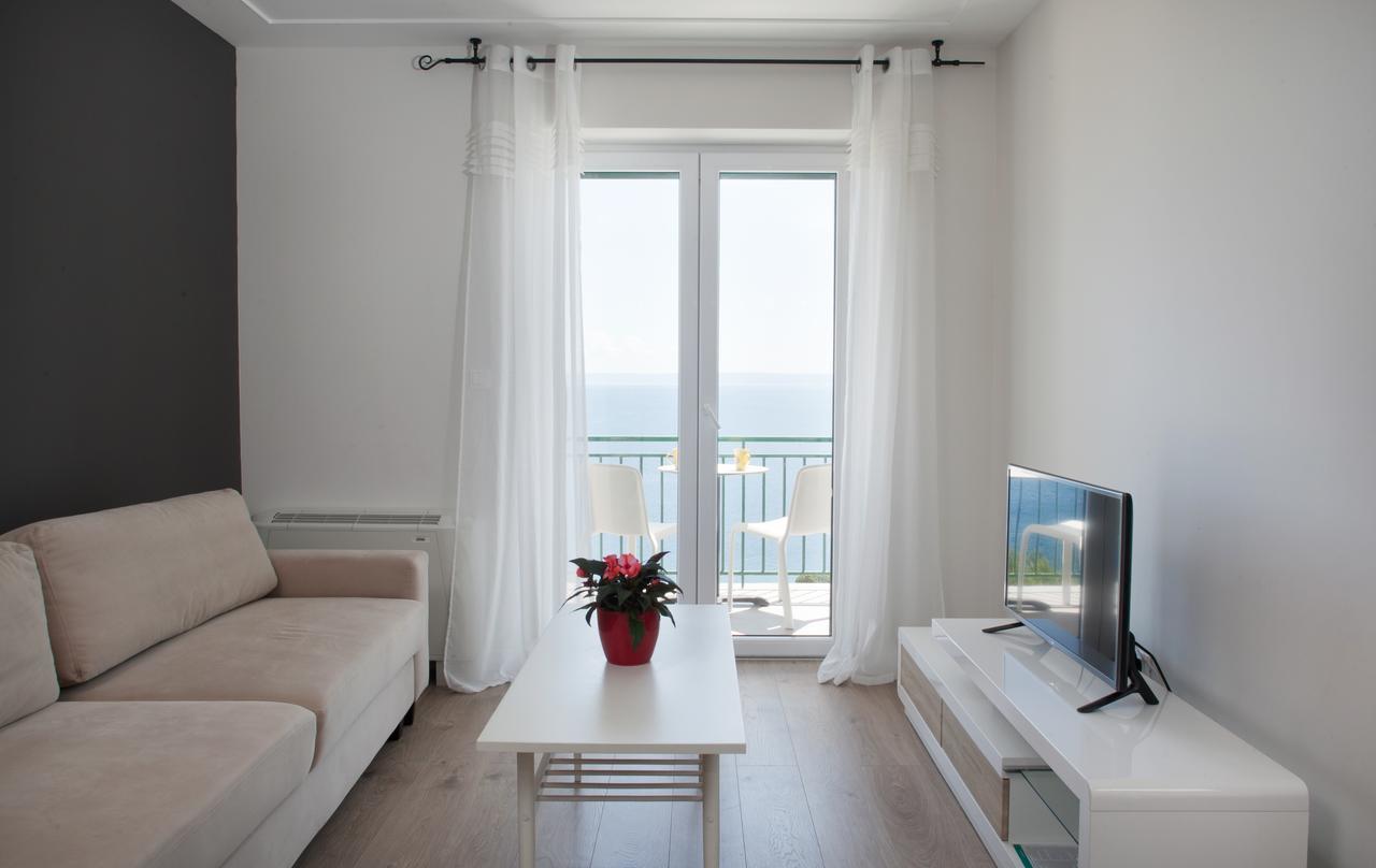 Apartments Juric Brela Kültér fotó